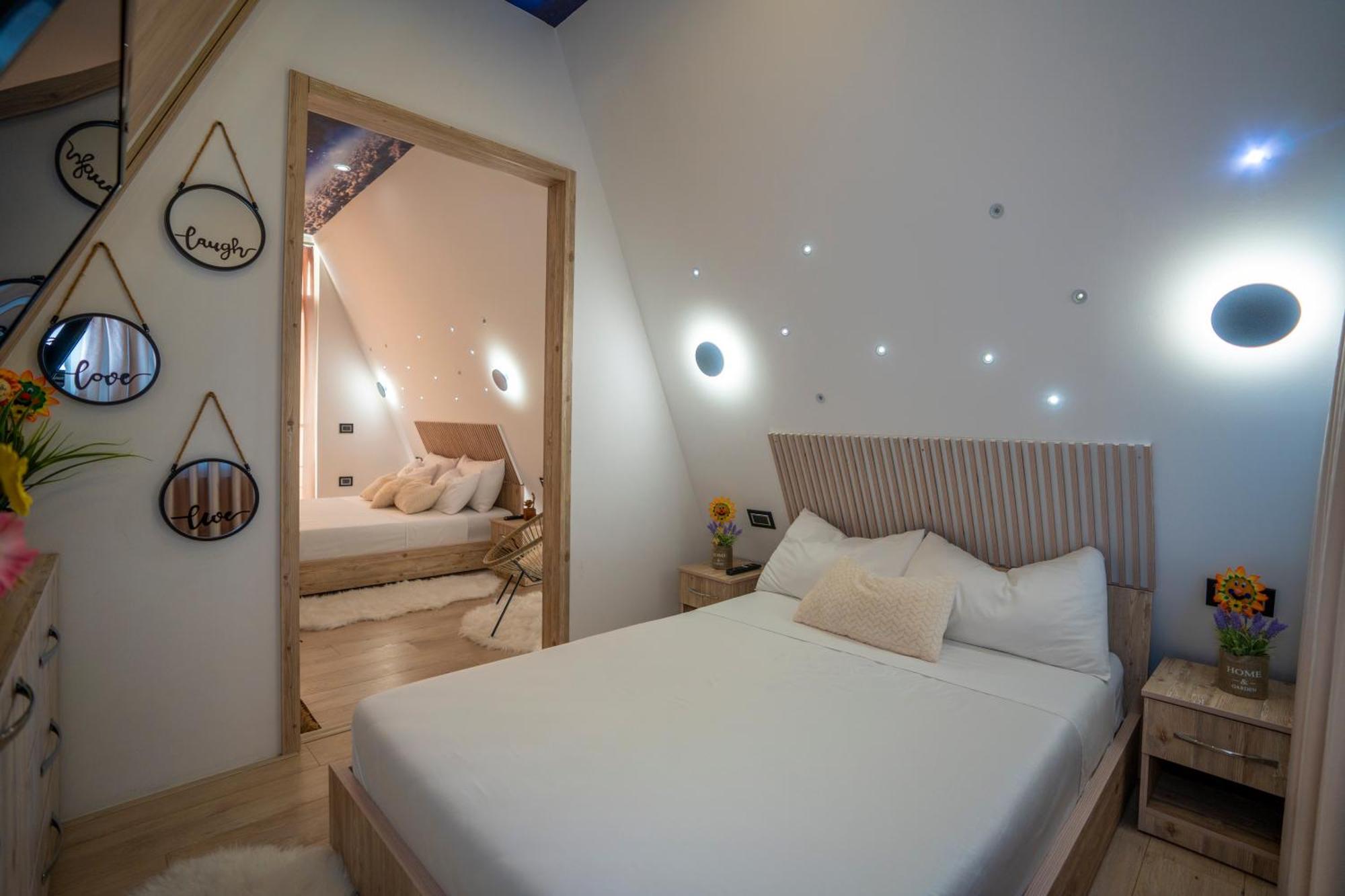 Bed & Breakfast Rrjoll